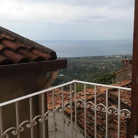 بيت للعطل Casa A Maierà